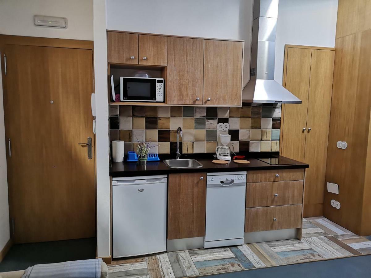 Apartamentos 14Desande Касерес Экстерьер фото